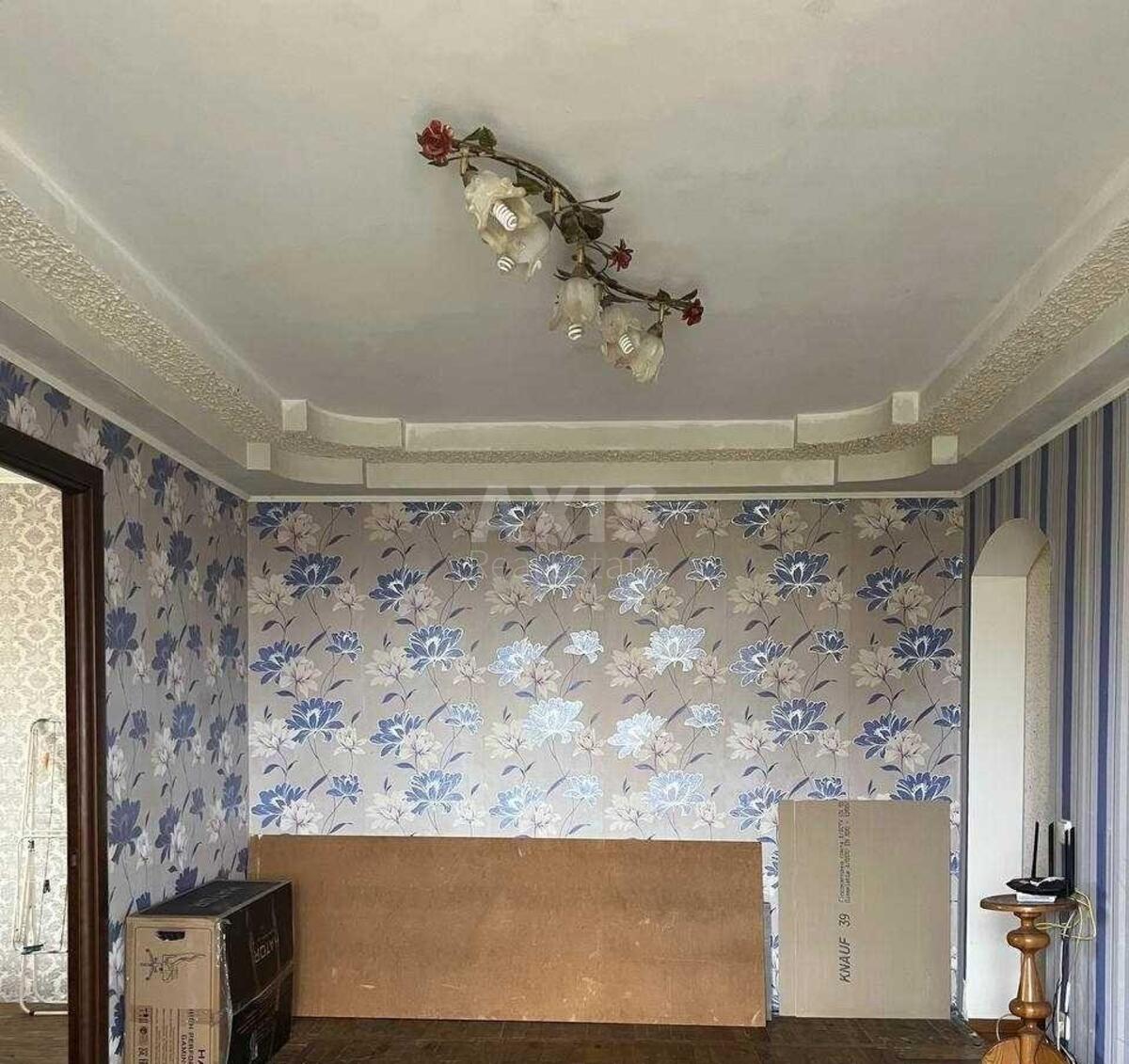 4k apartment vul. Serafymovycha 93