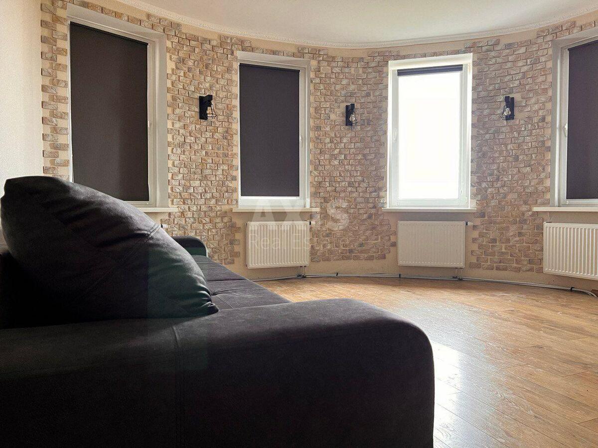 1k apartment vul. Olevs'ka 50