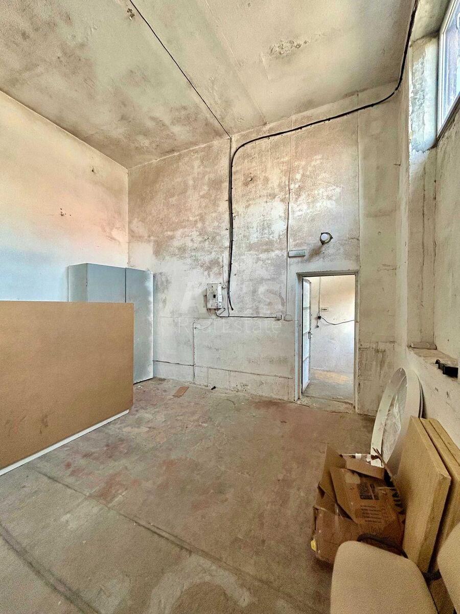 Service object vul. Volyns'ka 42, 90m22