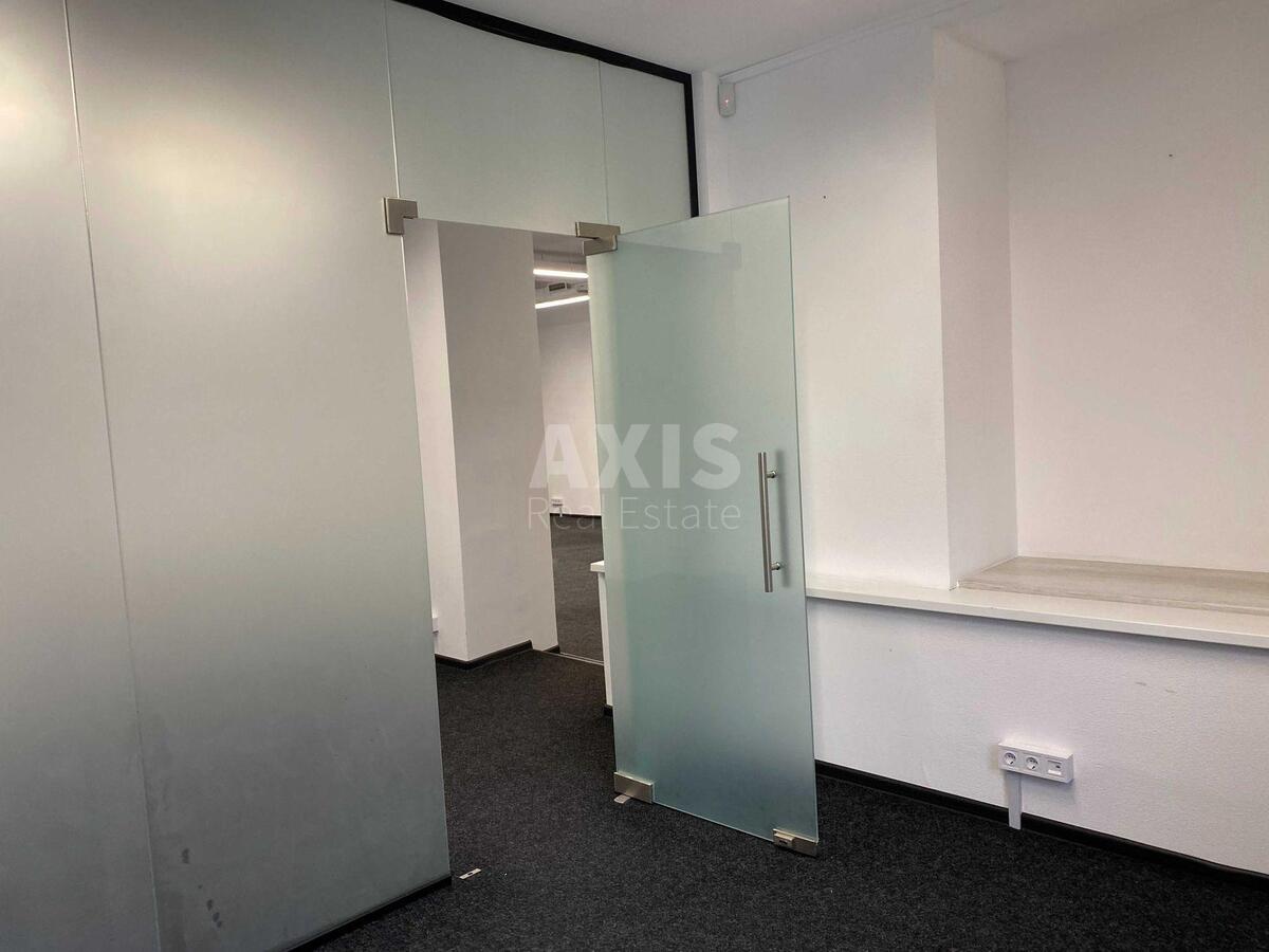 Office vul. Volodymyrs'ka 10, 260m2620322