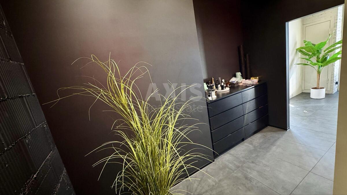 Объект торговли ул. Трускавецкая 2А, 65м2620955