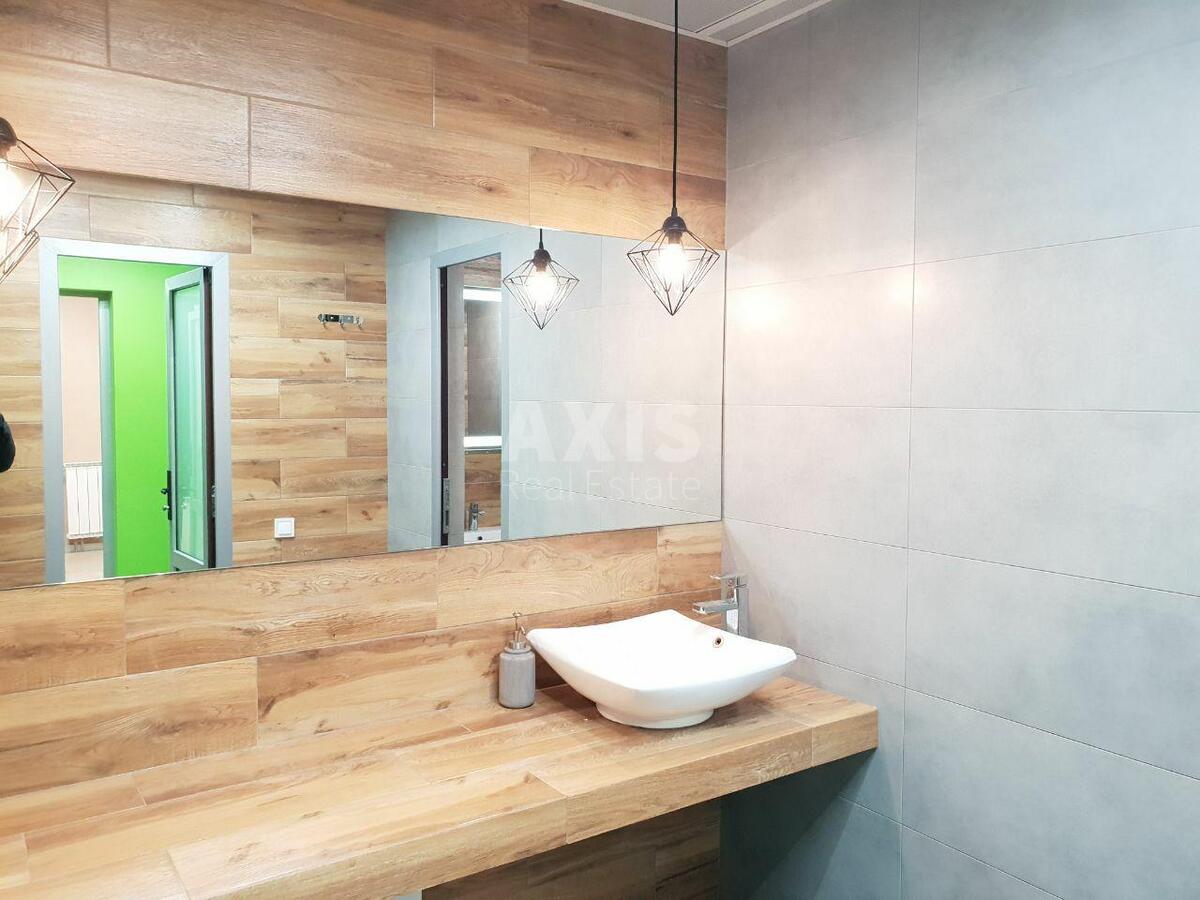 Office vul. Obolons'ka naberezhna 7, 70m2584395