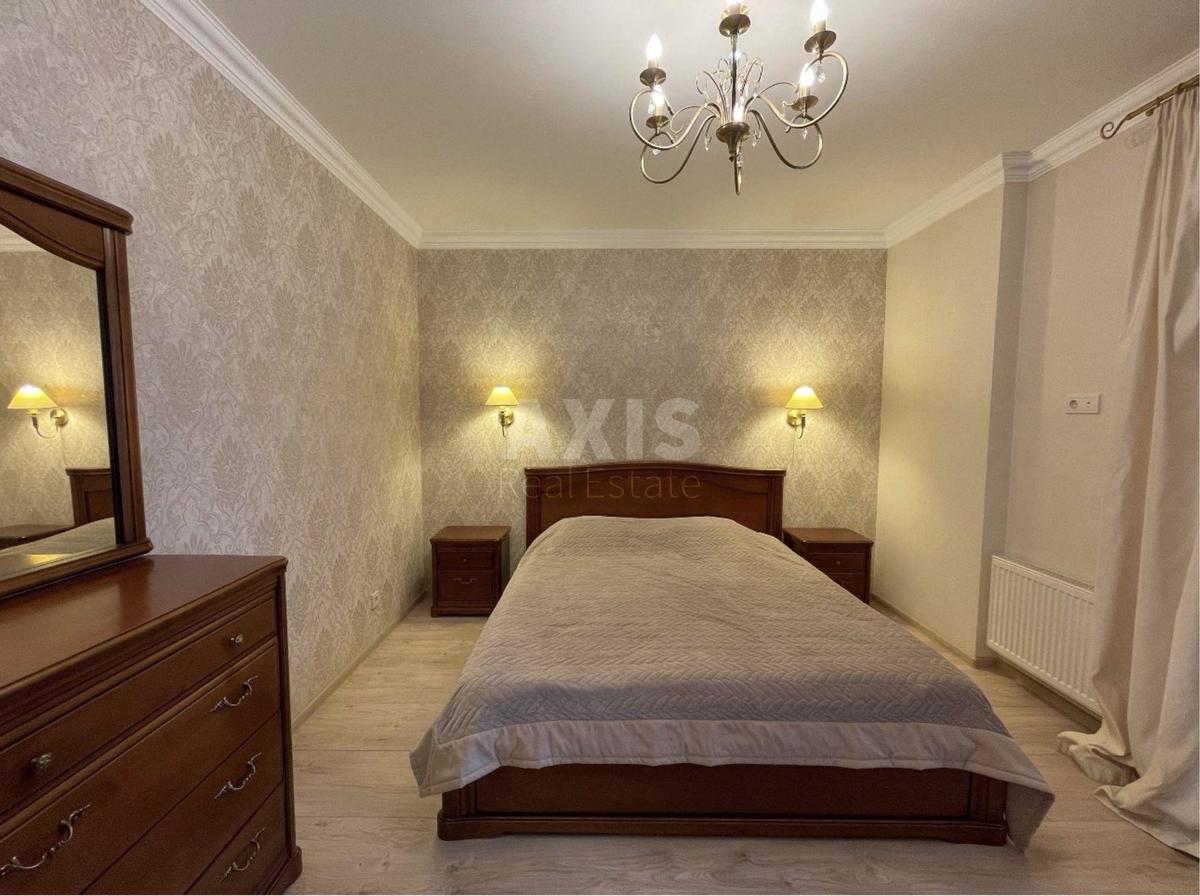 3k apartment nab. Dniprovs'ka 1А4