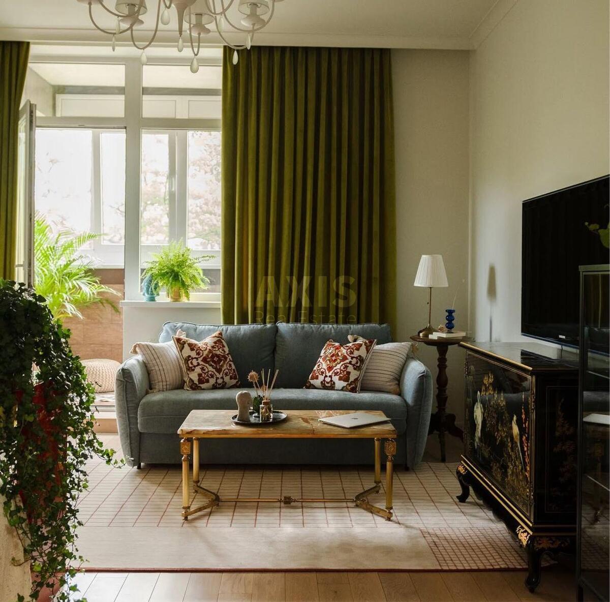 1k apartment vul. Dragomyrova Myhajla 34