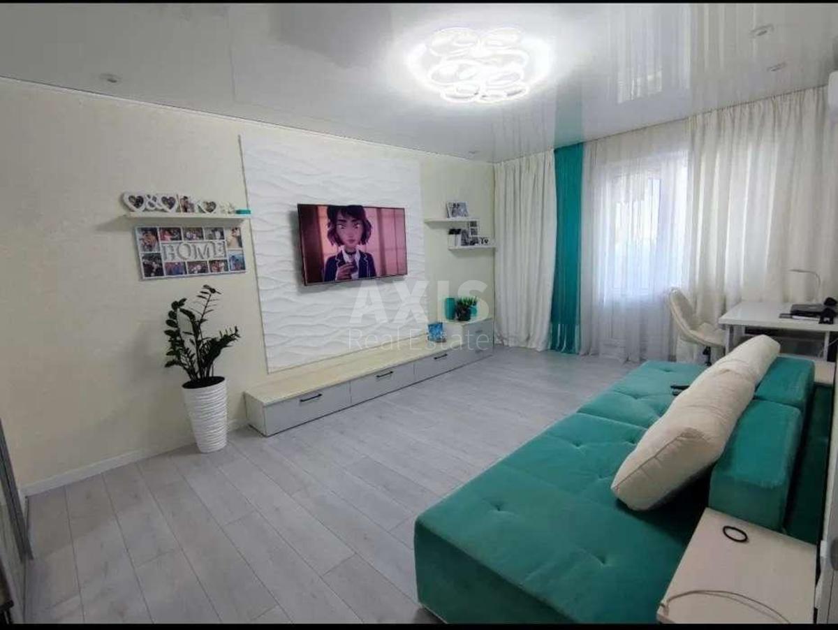 2k apartment vul. Zabolotnogo Akademika 1