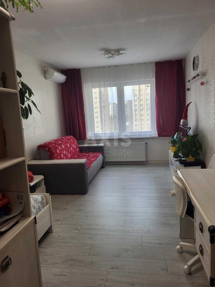 1k apartment vul. Myhajla Maksymovycha 7А6