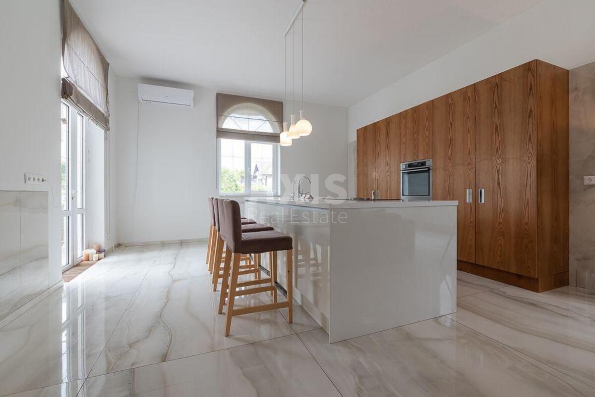 House vul. Sadova 11-a, 298m2, Kyiv city583201