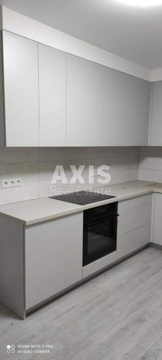 1к квартира ул. Ахматовой Анны 31