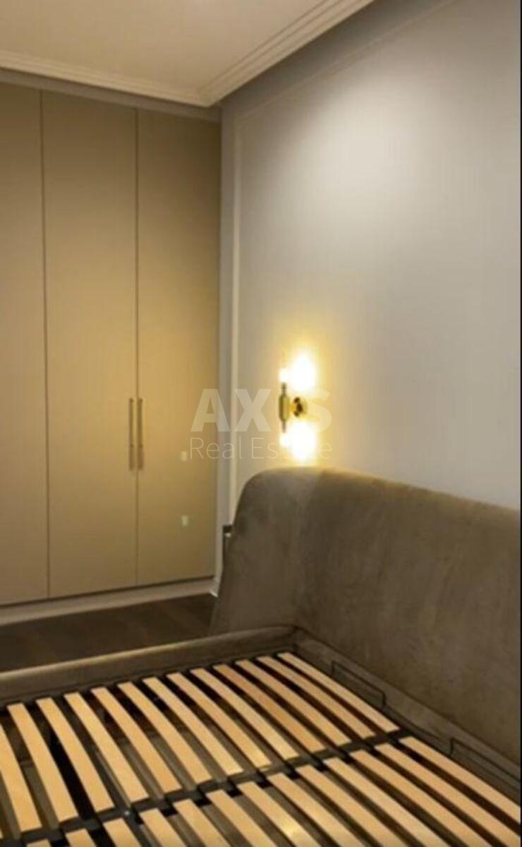 3k apartment vul. Bul'varno-Kudrjavs'ka 17А4