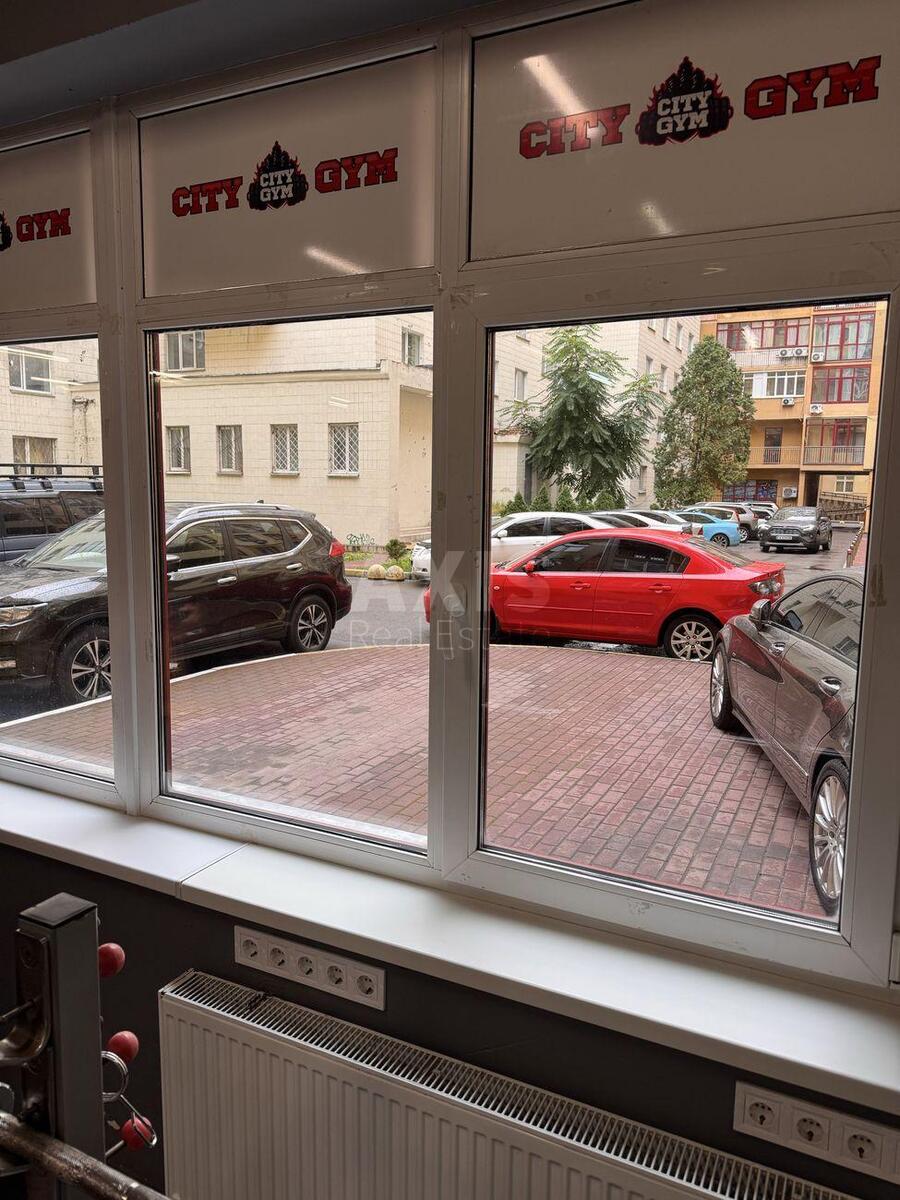 Объект торговли ул. Евгения Коновальца 36Е, 323м26209310