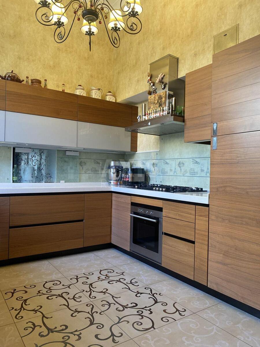 House vul. Dobryj Shljah, 260m2, Kyiv city6216111