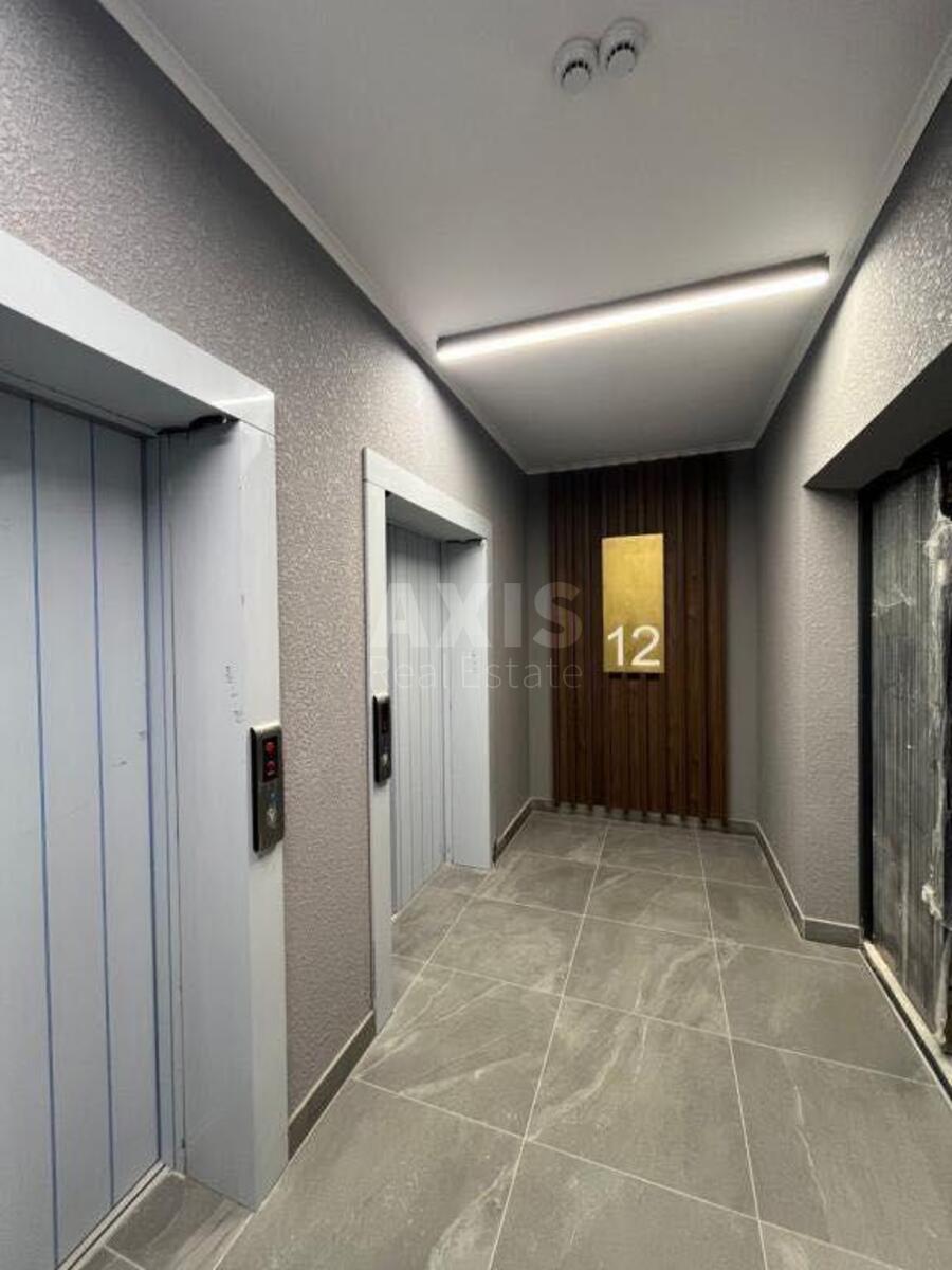 3k apartment vul. Kudrjavs'ka 24А4