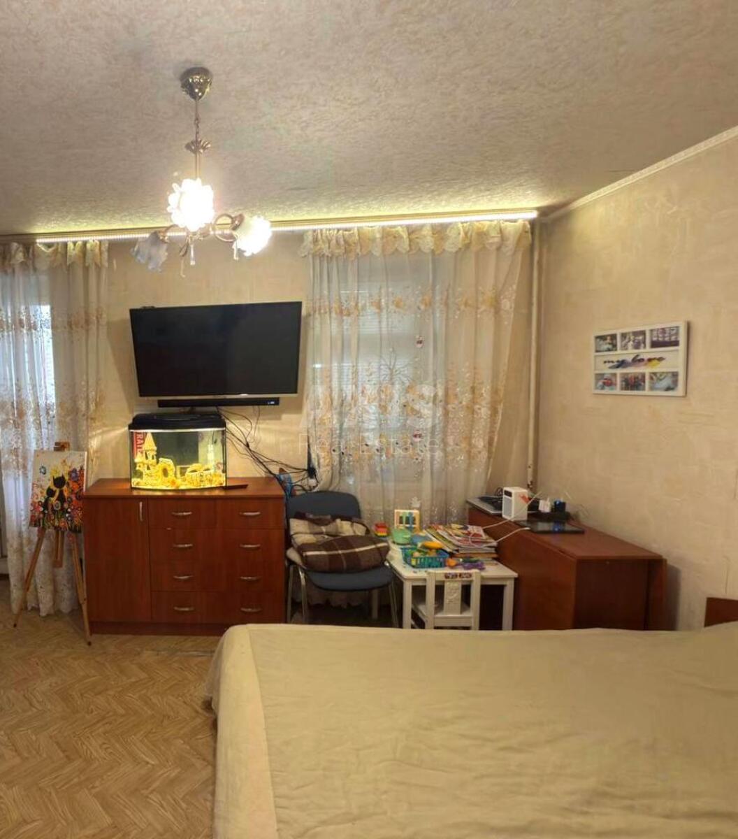 3k apartment vul. Poljarna 8Е622421