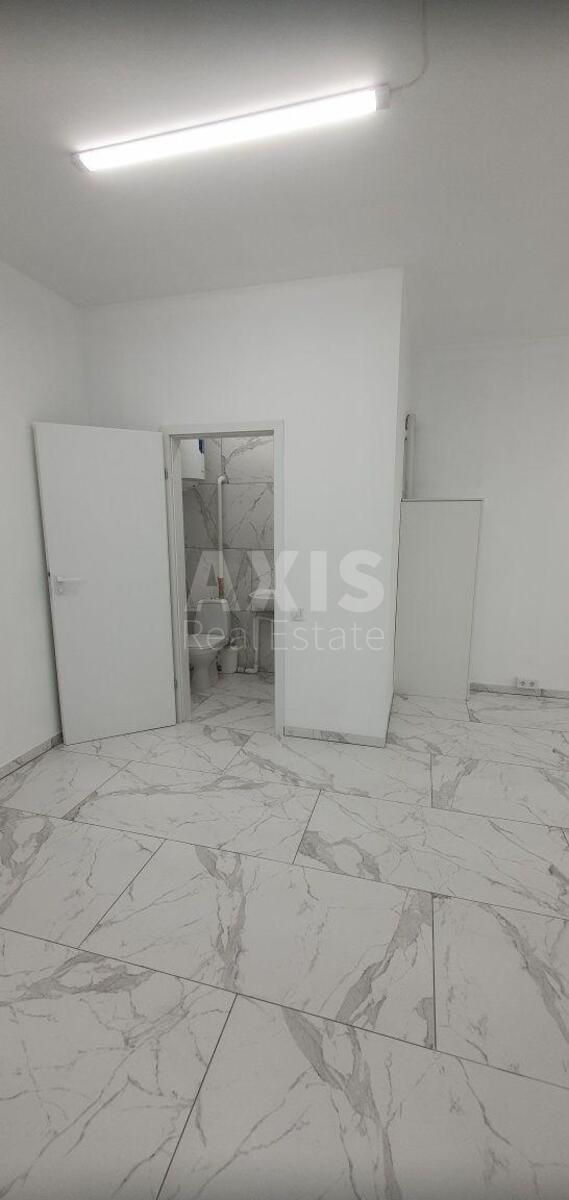Office vul. Myhajla Maksymovycha 24, 40m23
