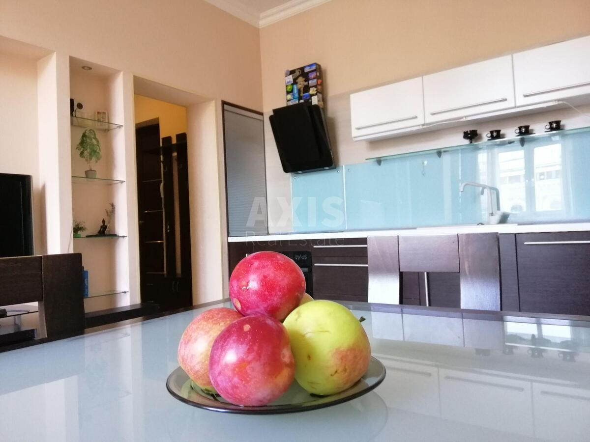 3k apartment vul. Velyka Vasyl'kivs'ka 292