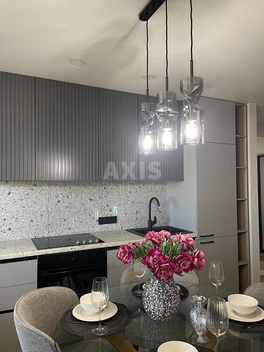 1k apartment vul. Myhajla Maksymovycha 320