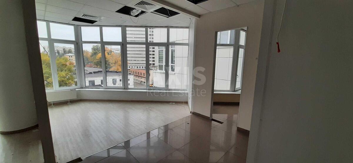 Office uzv. Klovs'kyj 7, 950m259237