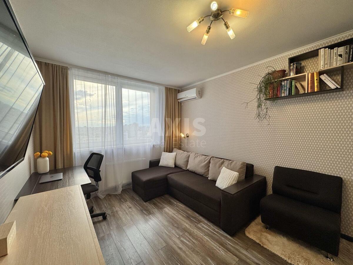 1k apartment vul. Krushel'nyc'koi' Solomii' 112