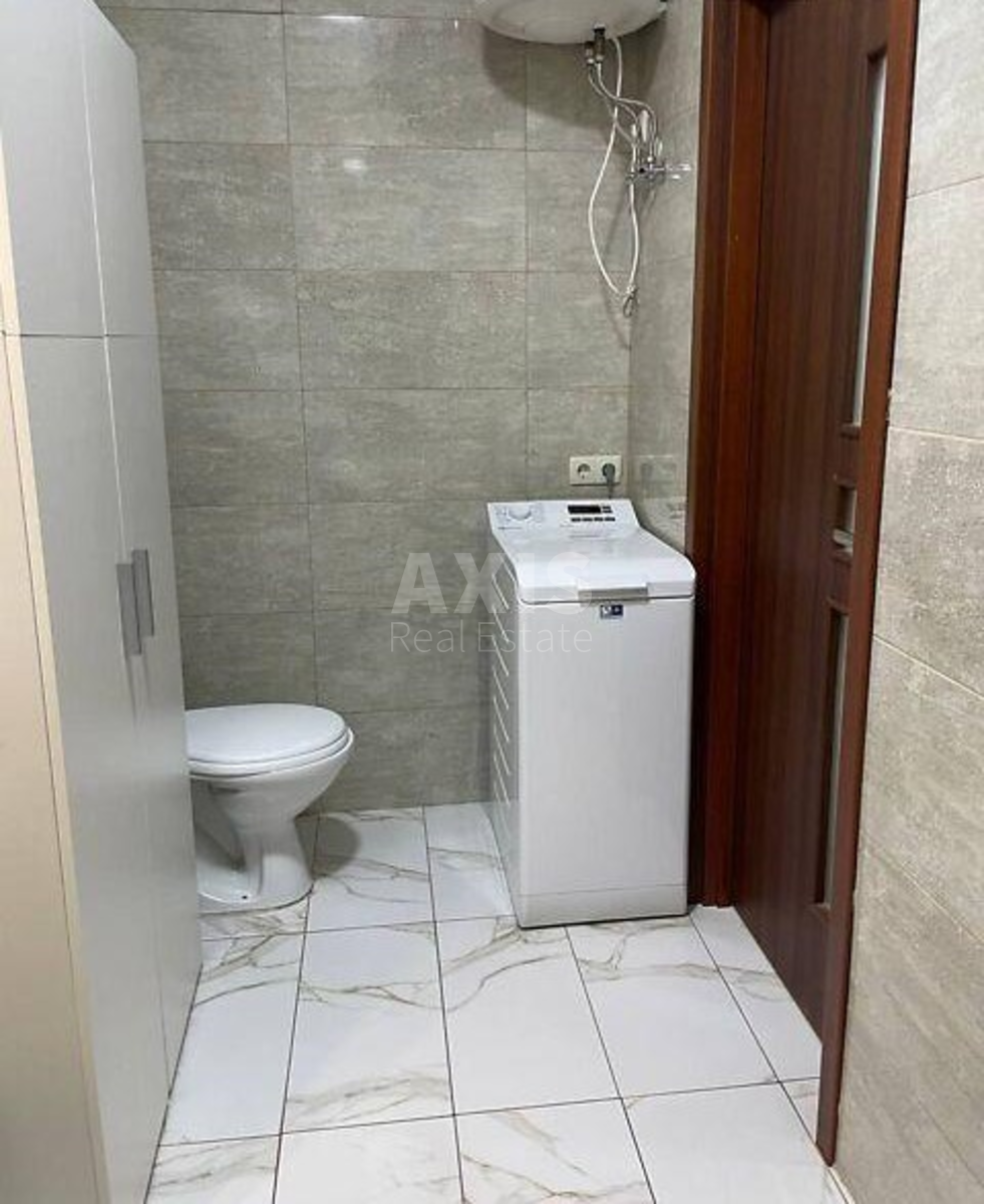 1k apartment prov. Lobachevs'kogo 71