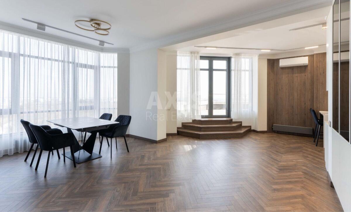 4k apartment vul. Strutyns'kogo Sergija 2585203