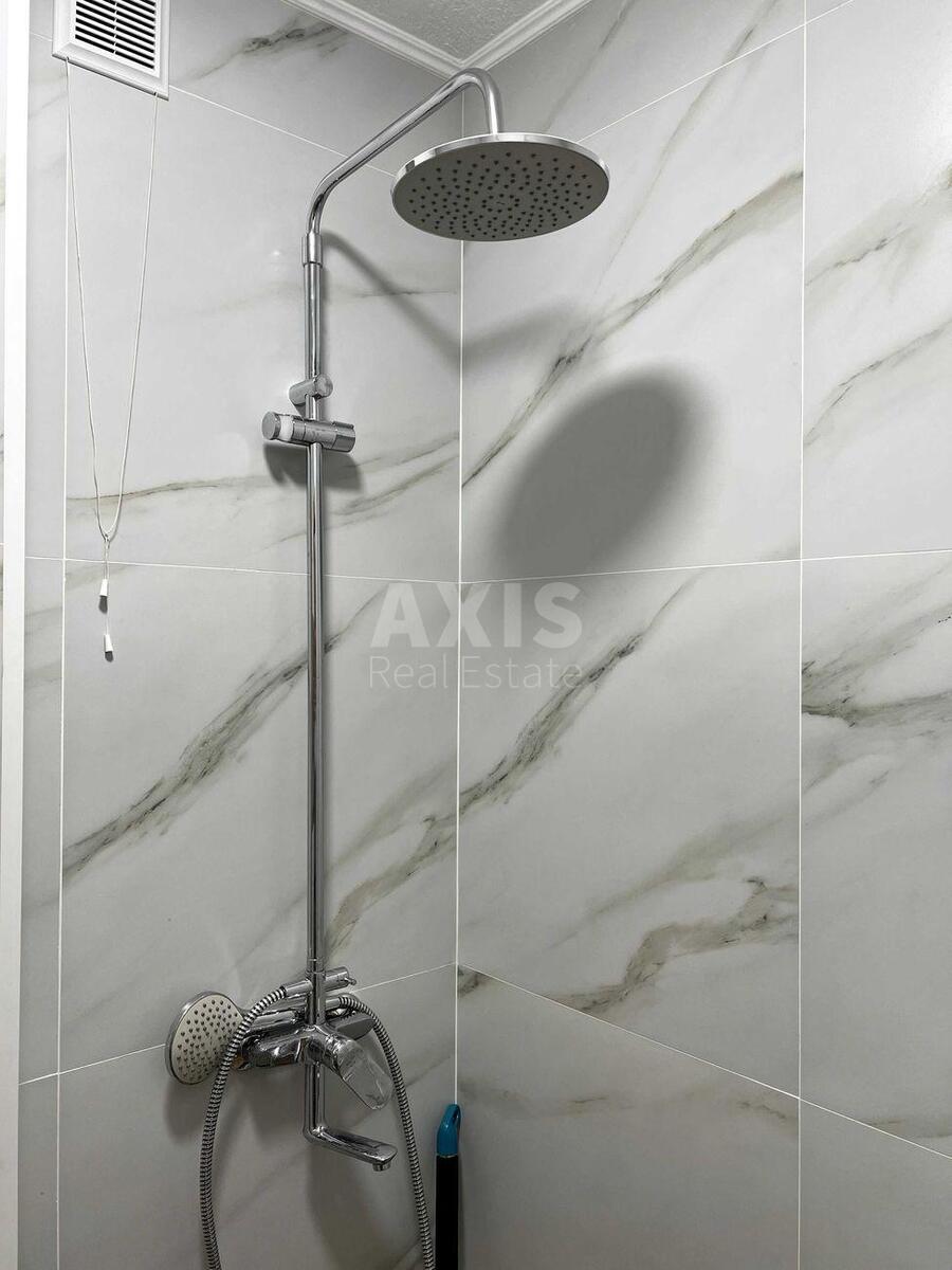 Office vul. Derevljans'ka 21, 45m2631368