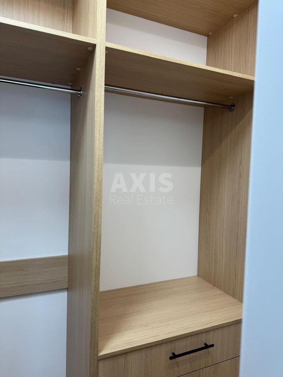 1k apartment vul. Degtjarivs'ka 173