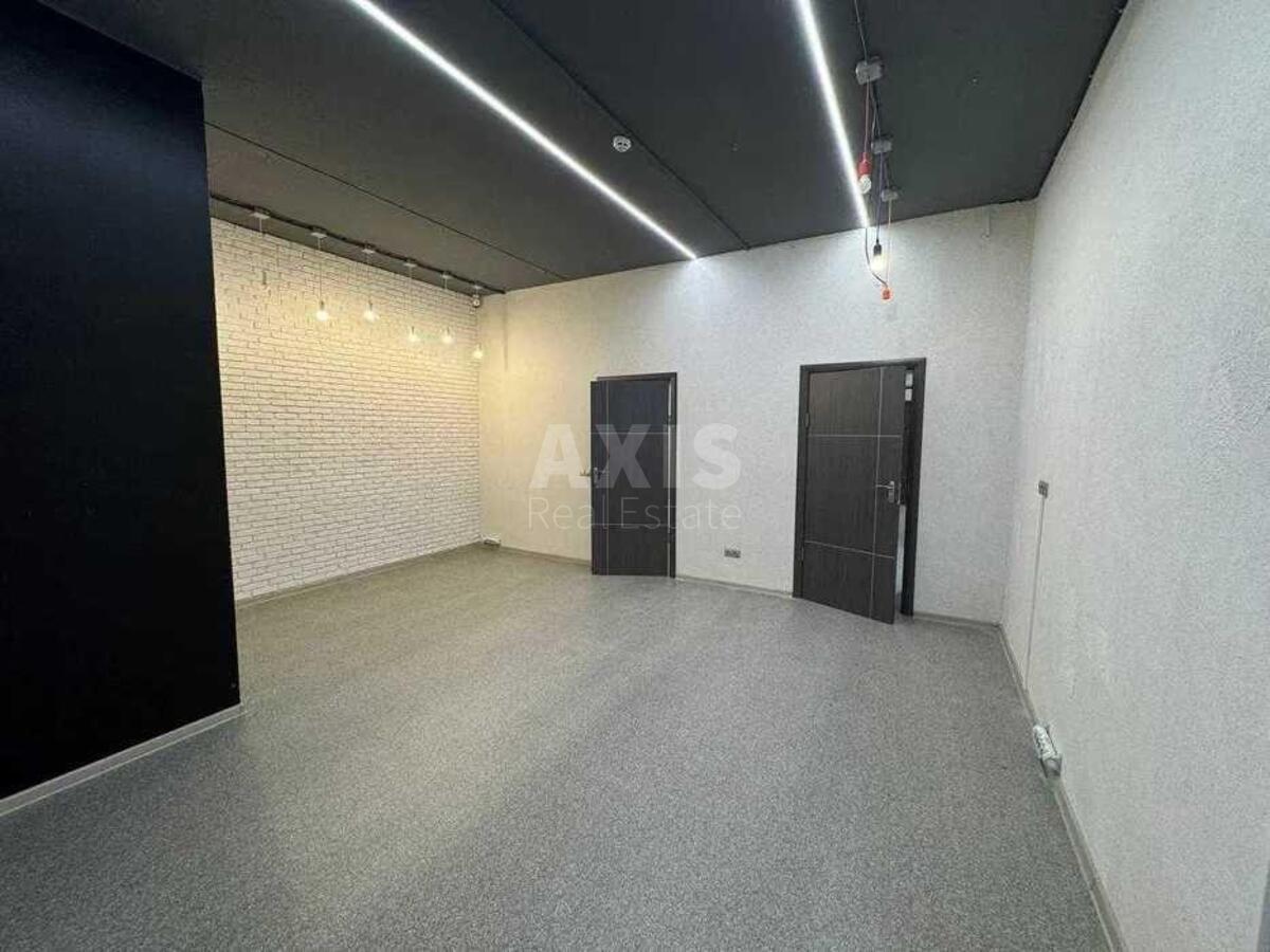 Office vul. Lebedjeva Akademika 1, 91m20