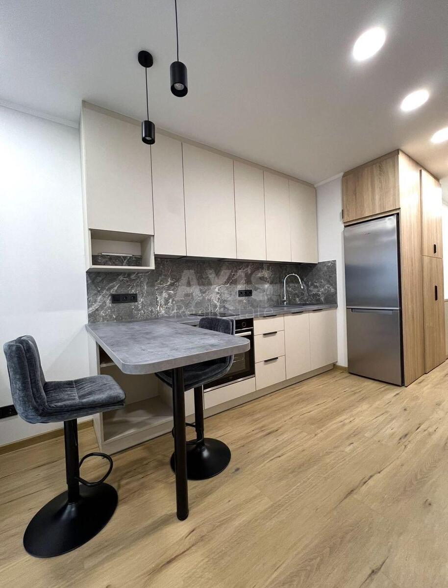 1к квартира ул. Телиги Елены 250