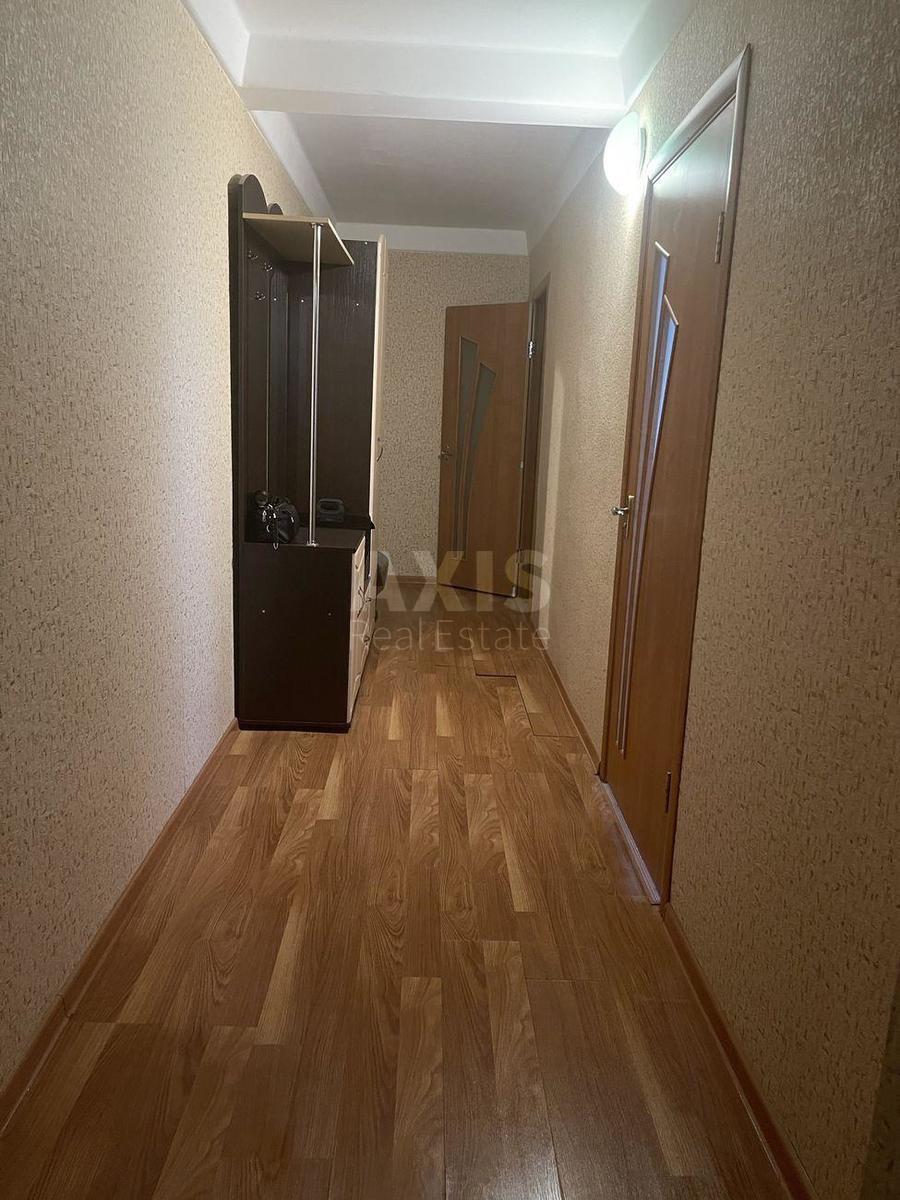1k apartment vul. Vasyl'kivs'ka 24