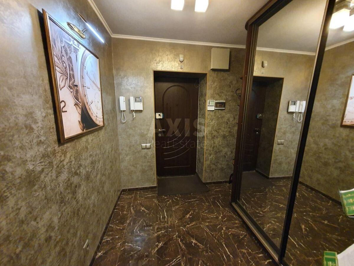 Office vul. Mezhygirs'ka 2А, 90m26