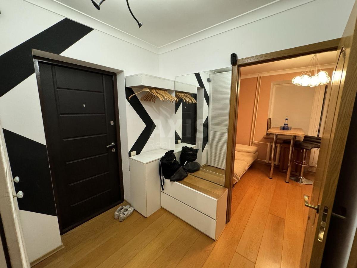 1k apartment vul. Ussurijs'ka 220