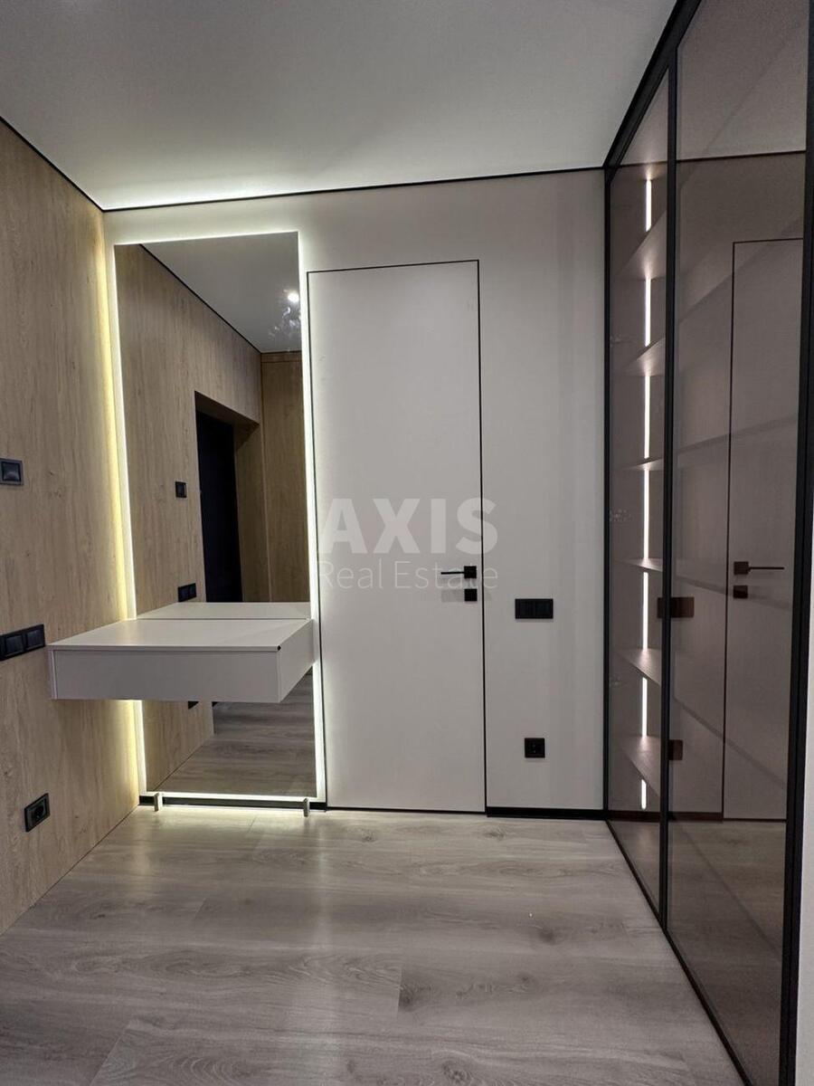1k apartment vul. Rodyny Kristeriv 206