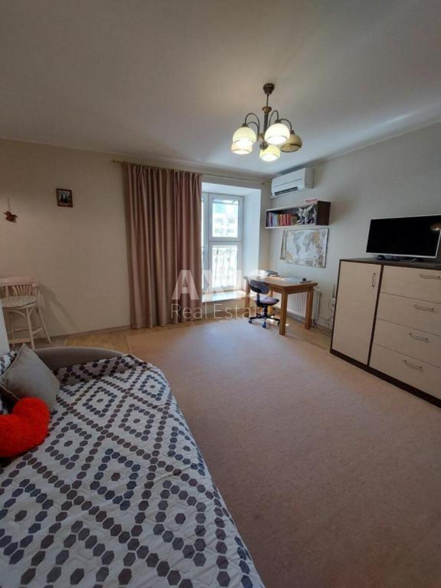 1k apartment vul. Lunachars'kogo 7