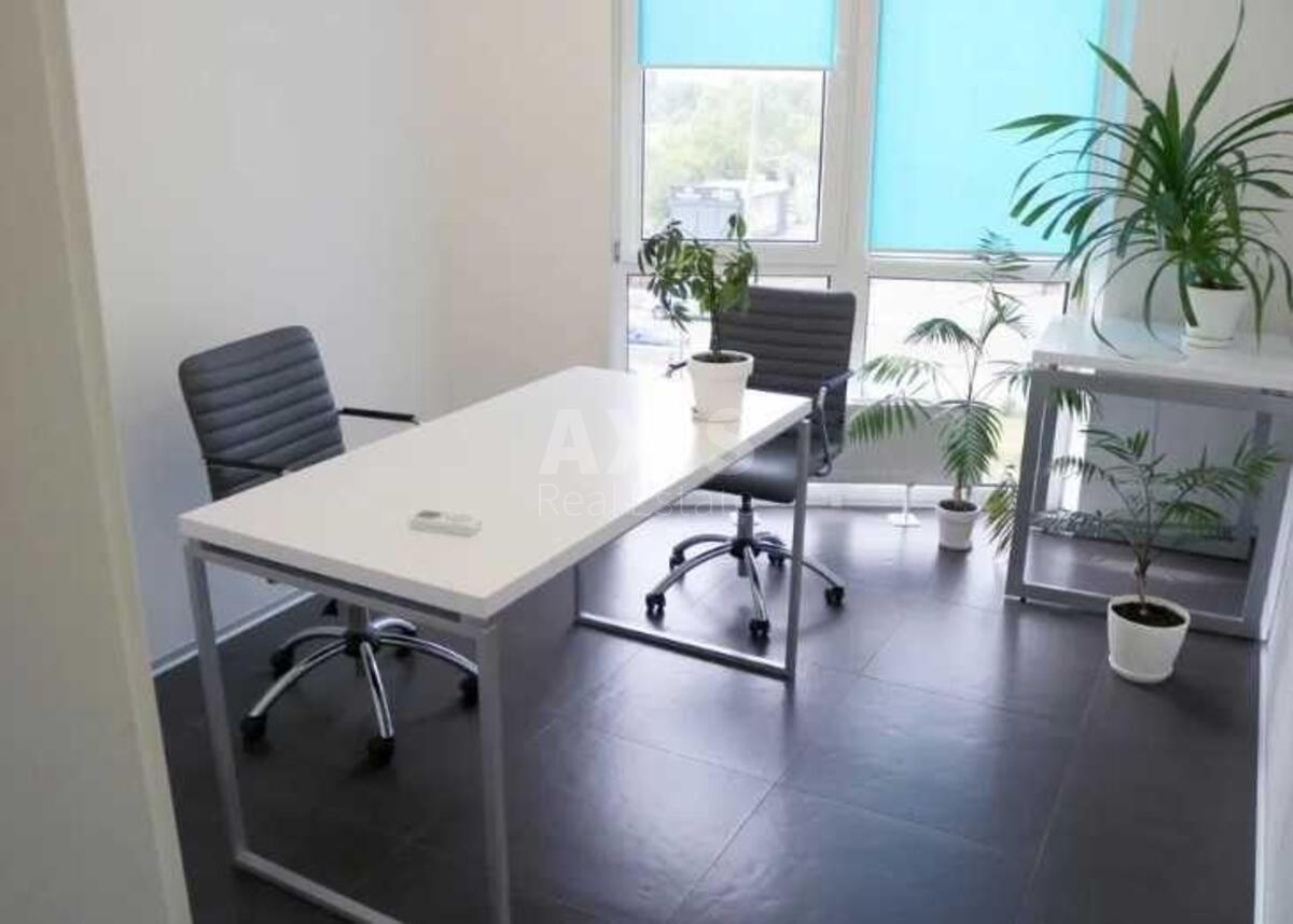 Office pr-t Sobornosti 30А, 77m2582286