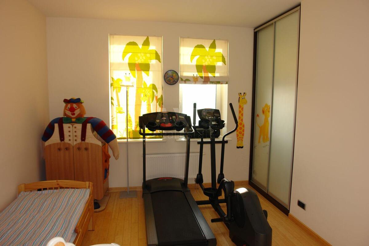 4k apartment vul. Proviants'ka 33
