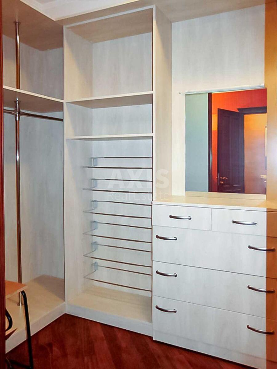 4k apartment vul. Kruglouniversytets'ka 3/511