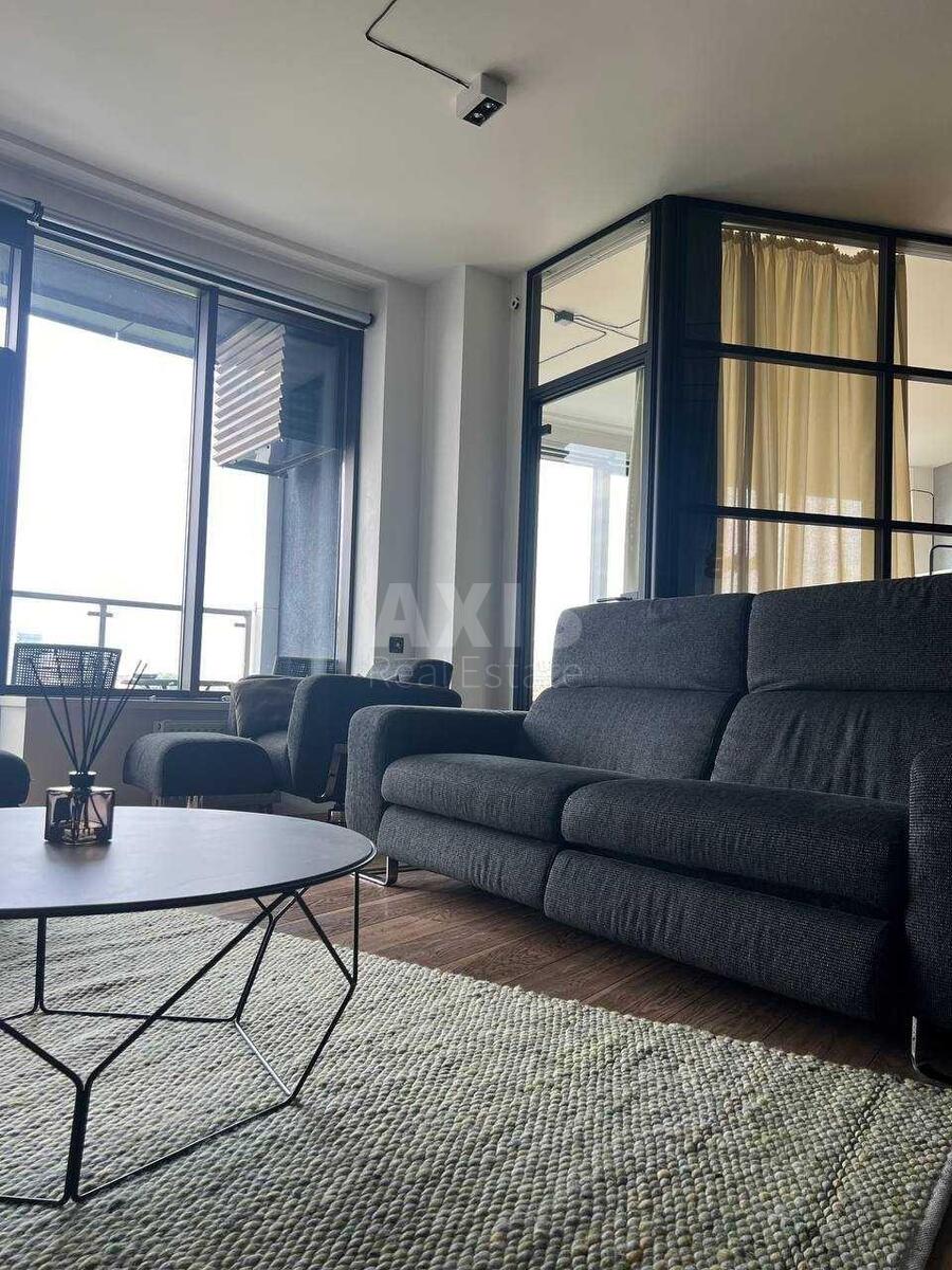 3k apartment vul. Jevgena Konoval'cja 26А8