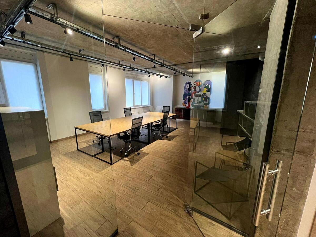 Office vul. Vasylya Tyutyunnyka 37/1, 108m261702