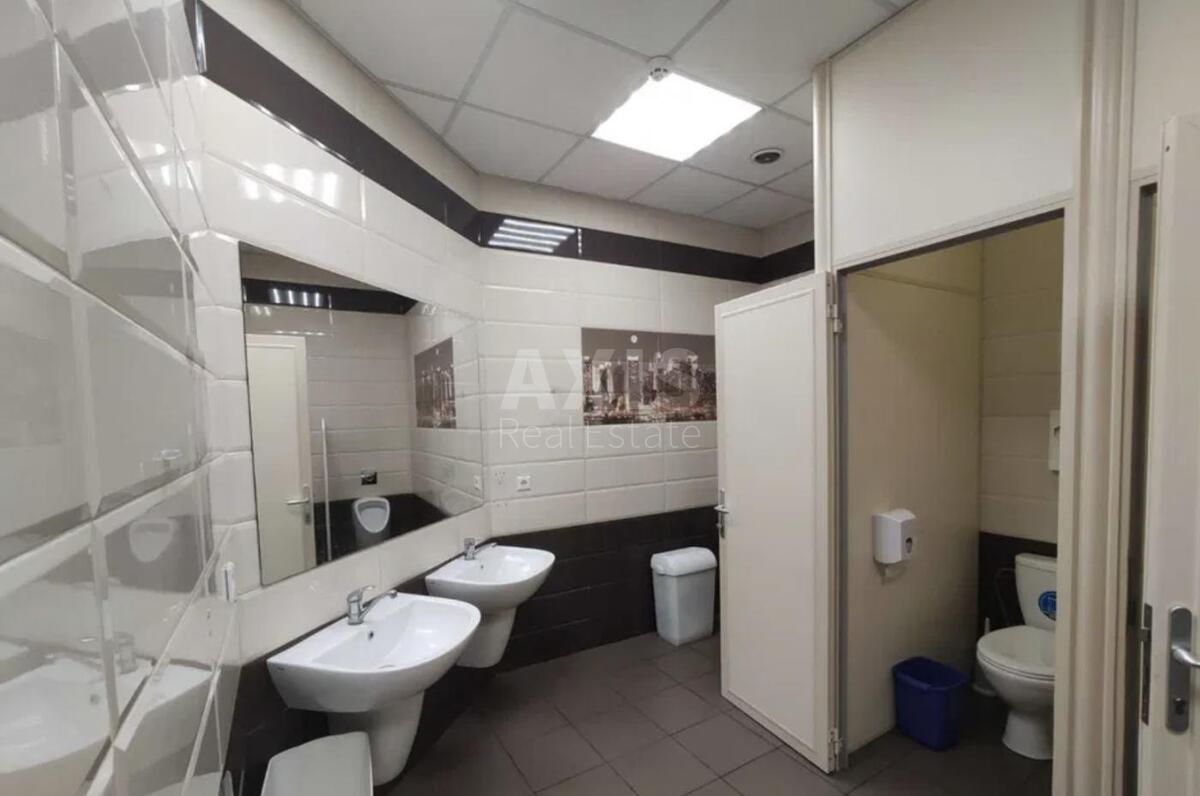 Office uzv. Klovs'kyj 7А, 960m2618758