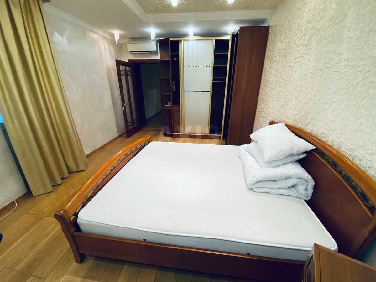 4к квартира бул. Шевченко Тараса 27Б621427