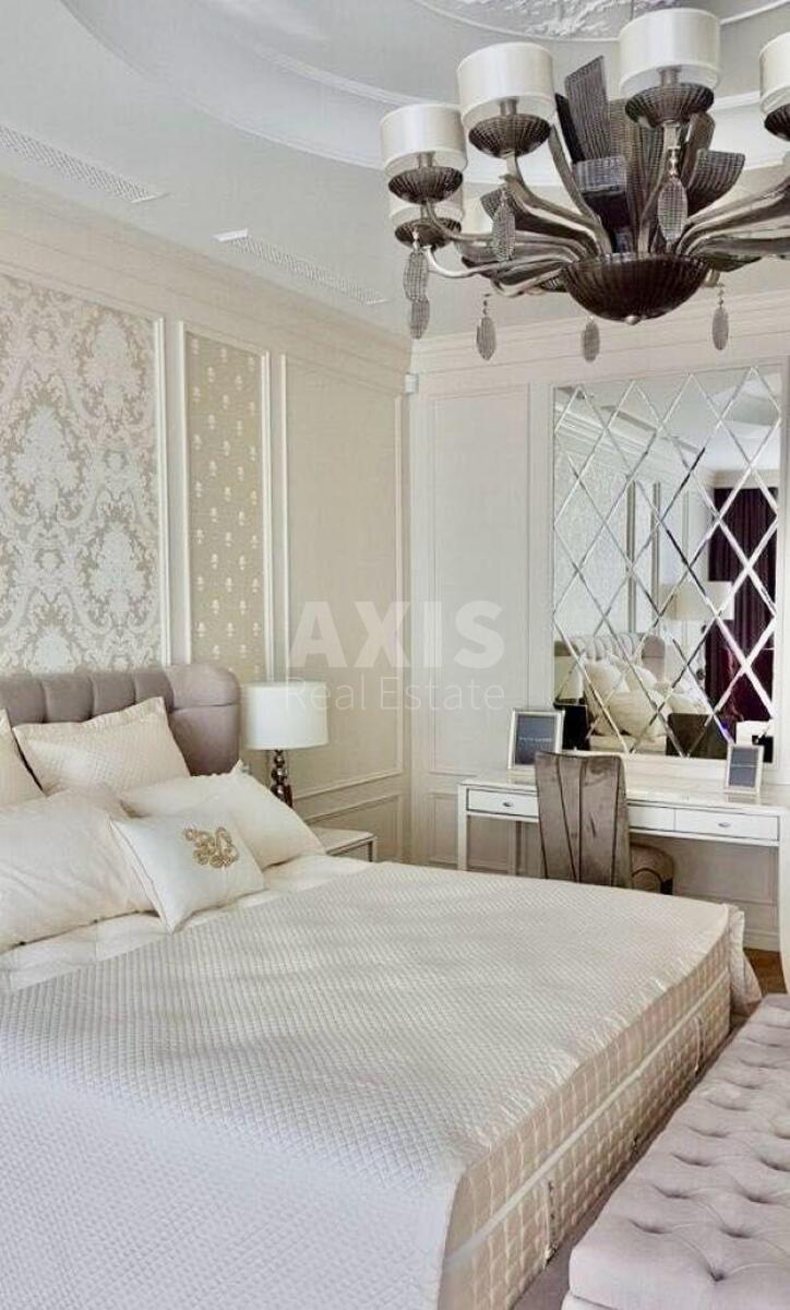 4k apartment vul. Mazepy Ivana 11Б4