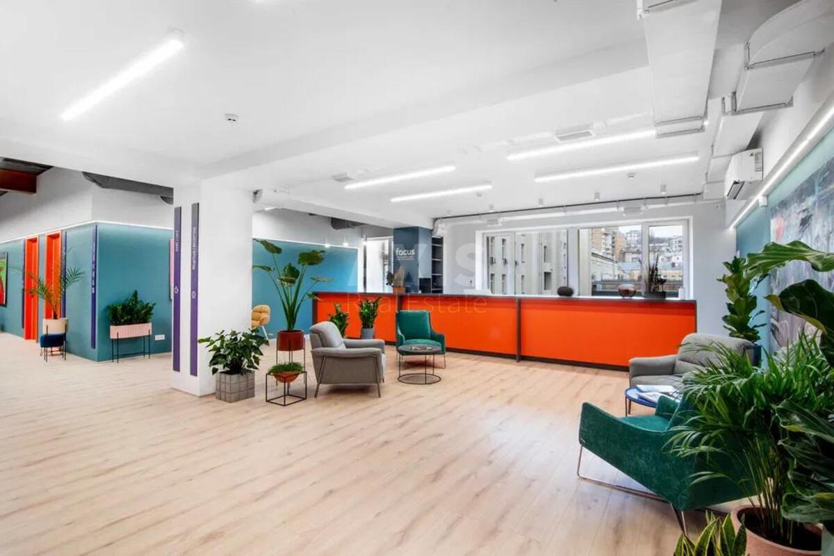 Office vul. Rustaveli Shota 11, 27m26