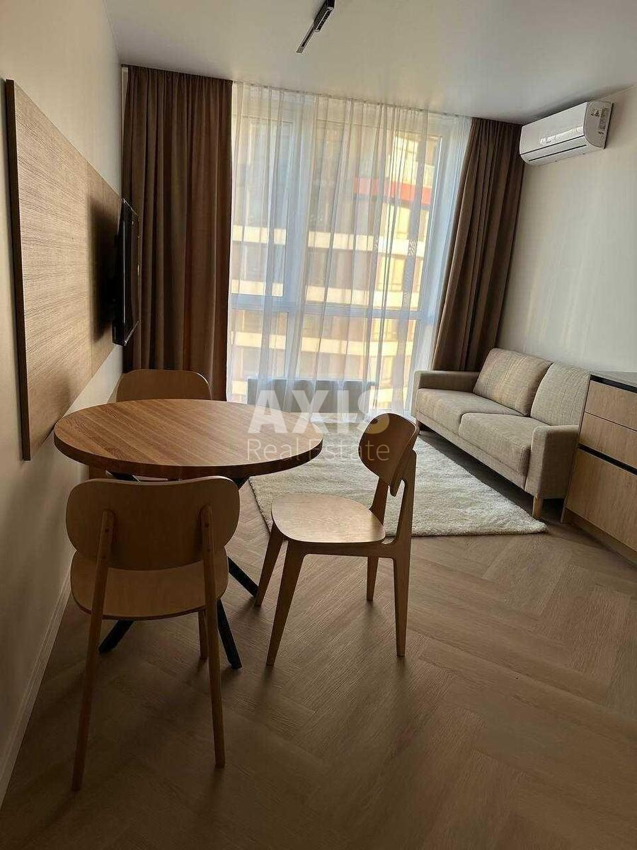 1k apartment nab. Dniprovs'ka 1481090