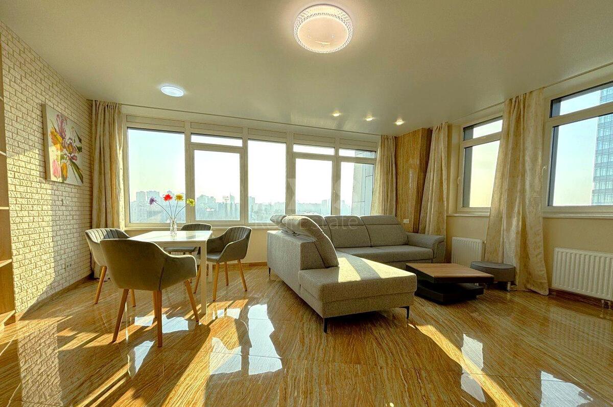 3к квартира пр-т Берестейский 11633093