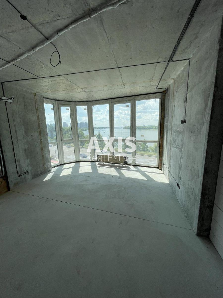 3k apartment nab. Dniprovs'ka 15