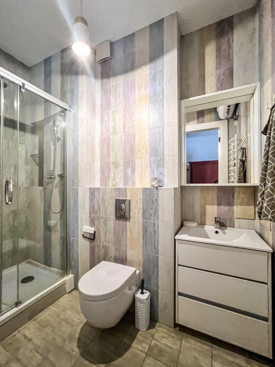 3k apartment vul. Turgenjevs'ka 46/115