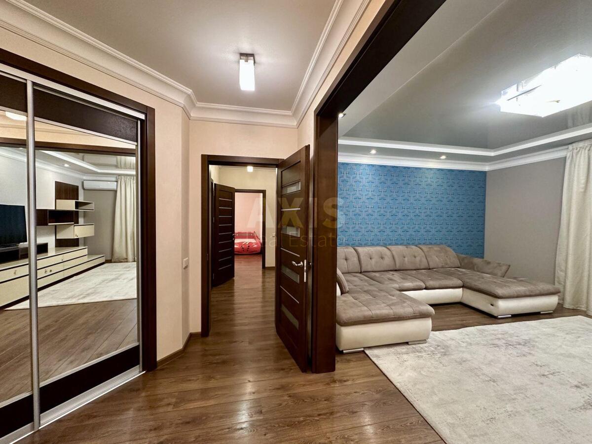 3k apartment pr-t Tychyny Pavla 18Б2