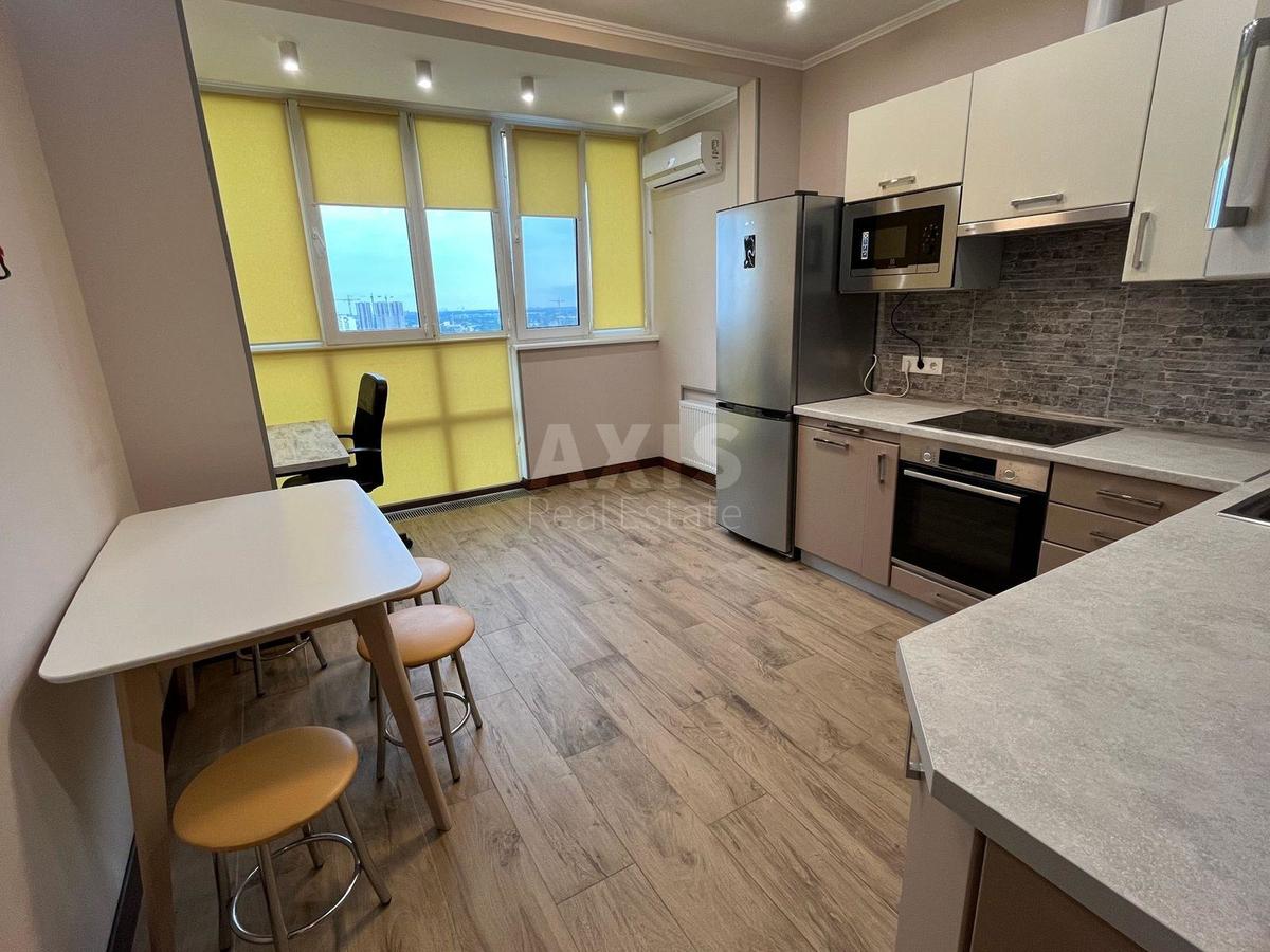 1k apartment pr-t Komarova Kosmonavta 9Б