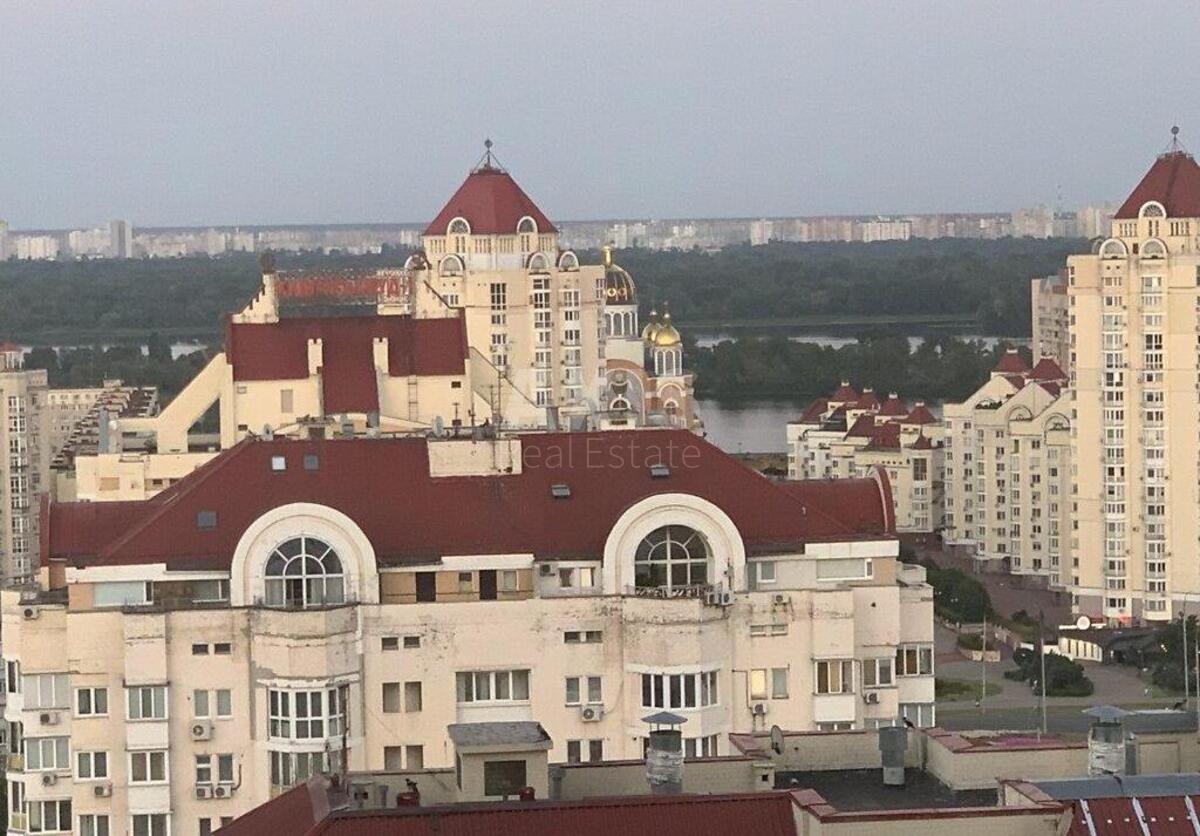 3к квартира пр-т Оболонский 26