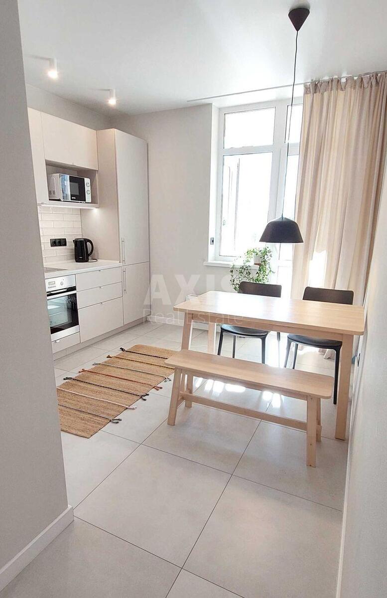 1k apartment vul. Stusa Vasylja 7Б596780